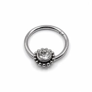 Clicker plateado con flor strass
